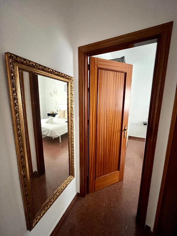 Vera Apartment, Acogedor Y Tranquilo En El Corazon De La Ciudad Antequera Esterno foto