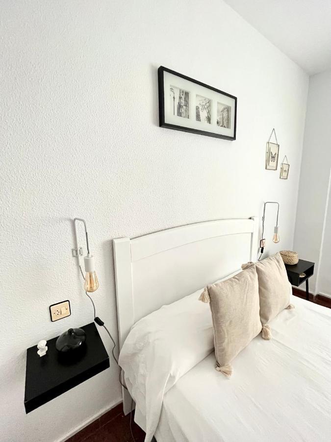 Vera Apartment, Acogedor Y Tranquilo En El Corazon De La Ciudad Antequera Esterno foto
